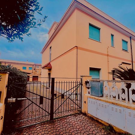 Lido Del Sole Fco Lägenhet Fiumicino Exteriör bild